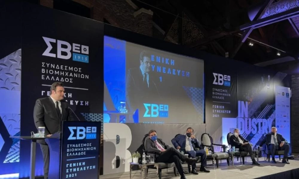 Γεωργιάδης στον ΣΒΕ: Η κυβέρνηση δεν θα αφήσει τα νοικοκυριά να καταστραφούν